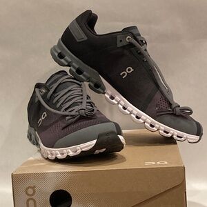 ON Men’s Running Shoes